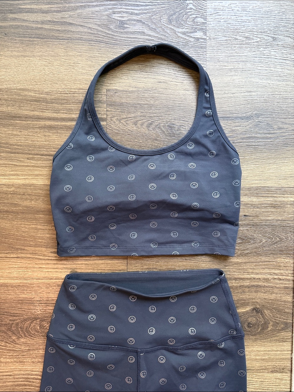 Beyond Yoga Smiley Face Navy Set - Picture 4 of 5